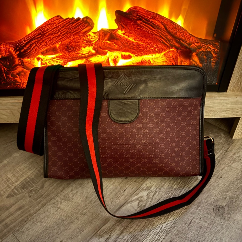 GUCCI Gucci GG Clutch Bag Fanny pack Pouch crossbody waist purse red black